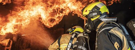 Firefighter Services Safety Solutions – Always at your side | Draeger