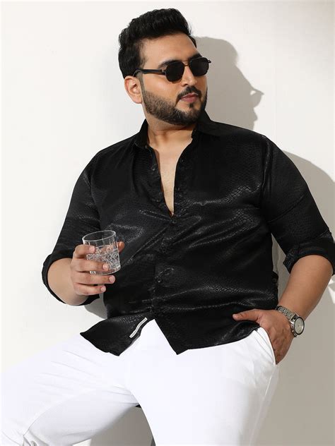 Instafab Plus Men's Onyx Black Reptilia Satin-Jacquard Shirt