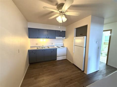 Fleur de Lis Apartments - 200 Merritt Ave, Oshkosh, WI | Homes.com