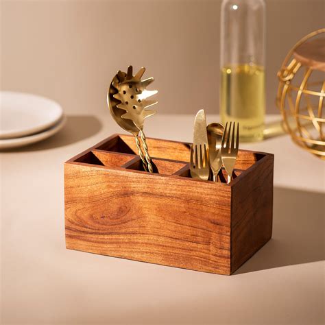 Dine in Paradise: Spoon & Fork Stand – Nestroots
