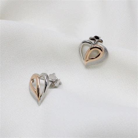 Buy Heart Platinum Stud in India | Chungath Jewellery Online- Rs. 39,643.34