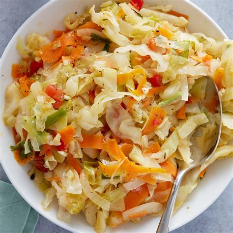 Jamaican Steamed Cabbage With Carrots