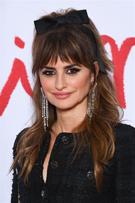 Penélope Cruz puts a grown-up twist on a girlish hair accessory | Vogue ...