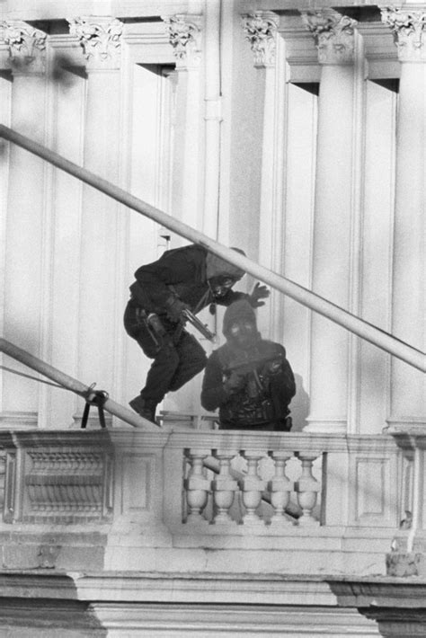 SAS Legend who Rescued Hostages in 1980 Iranian Embassy Siege Dies ...