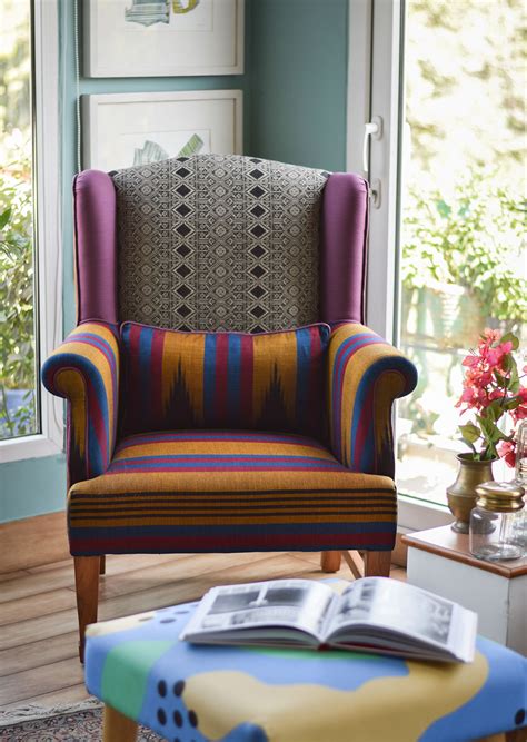 The Daisy Sari Wingback Chair – limón