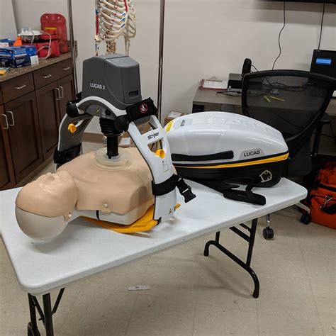 LUCAS 3, v3.1 chest compression system - QXL.no