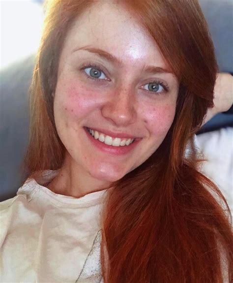 Would you take me on a date? : r/Selfie_Girl