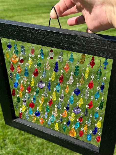 Pin by Kerri Armstrong on Craft Ideas | Glass bead crafts, Chicken wire ...