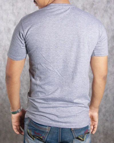 Plain Round Neck T-Shirt - Plain Round Neck T-Shirt 160 GSM Trader ...
