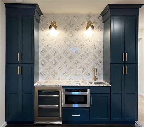 32 Stunning Basement Kitchenette Ideas You Need to See - Addicted To ...