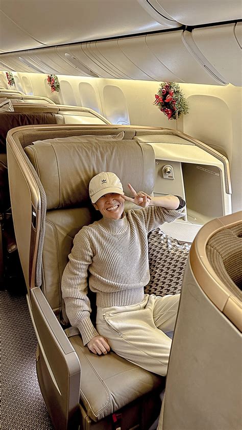Singapore Airlines Business Class Flight from Los Angeles to Tokyo ...