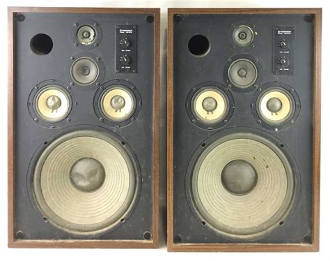 Lot - (2) Vintage Pioneer Speakers