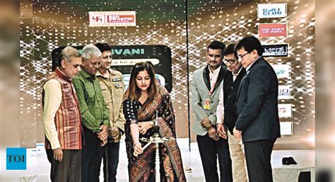 Pwds: Cancer Survivors And Pwds Walk The Ramp At City Awareness Event ...