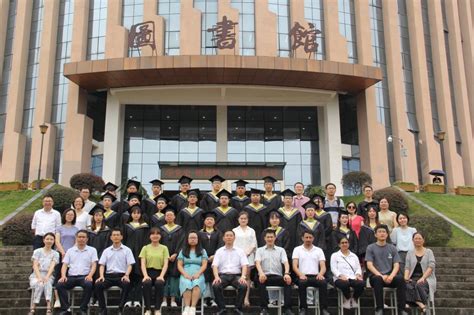 机电学院举办2022届毕业典礼暨授位仪式-重庆交通大学新闻网