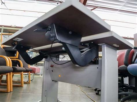 Computer Work Stations for Data Entry 的图像结果