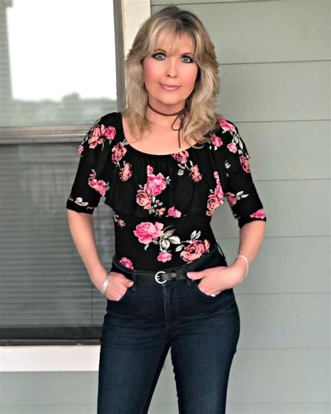 Karen Eng | Have an awesome morning! @kareneng1xoxoxo @thekareneng - - - #photo #explore # ...