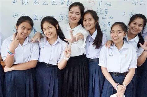 泰国曼谷国际学校30000泰铢起 12个月薪水报名中