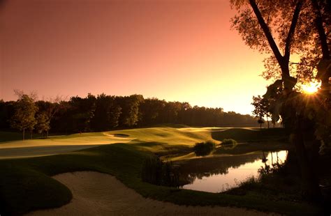 Shepherd's Hollow Golf Club