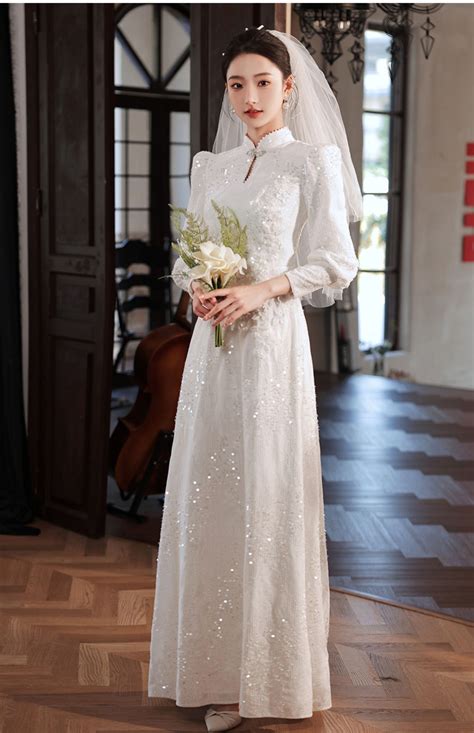 Asian traditional wedding dresses | Beachweddingtips.com