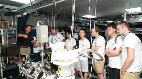 Computer Lab Tour 的图像结果