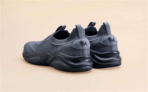 Buy Black Slip Ons For Men & Women Online - Neemans