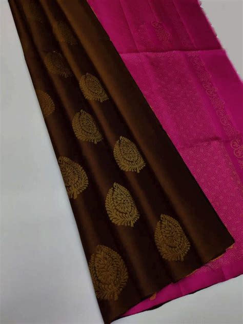 Ailurophile Brown Soft Silk Saree With Ornate Blouse Piece – Arvisaa