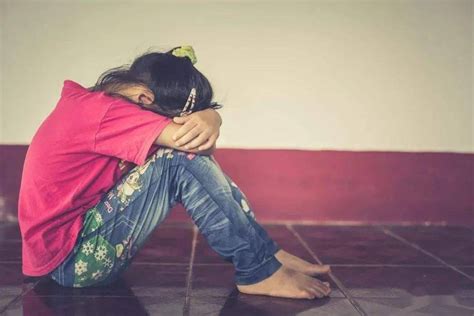 12岁女生疑被老师强奸 称遭威胁:要抓家长坐牢|性侵|学生|校长_新浪新闻