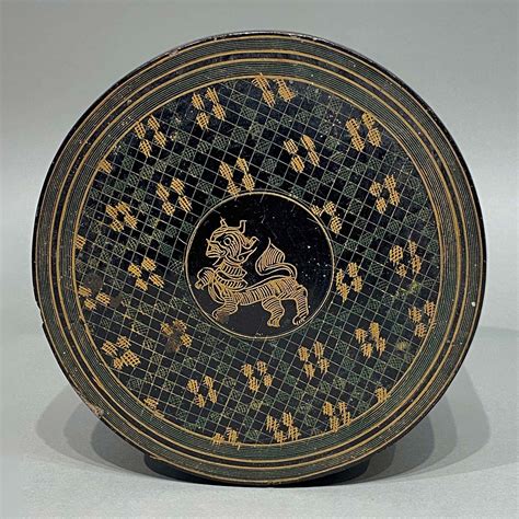 Burmese Lacquer Betel Box 03 – Artisera