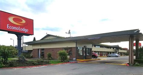 HOWARD JOHNSON INN KENT - Motel Reviews & Photos - Tripadvisor