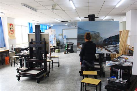 伊万·希什金和吉奈在瓦拉姆岛上的工作室里油画经典作品欣赏_希施金-艺术大咖