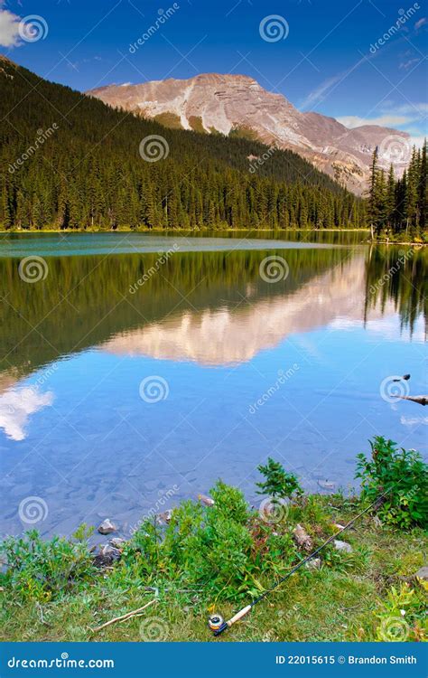 Lillian Lake stock image. Image of outdoor, landscape - 22015615