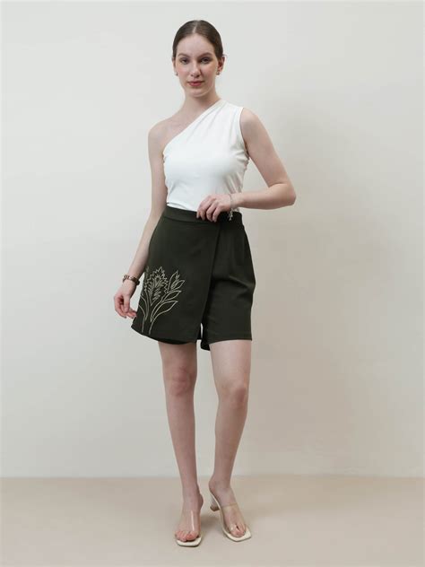 Athena Olive green solid mid-rise regular shorts – Athena Lifestyle