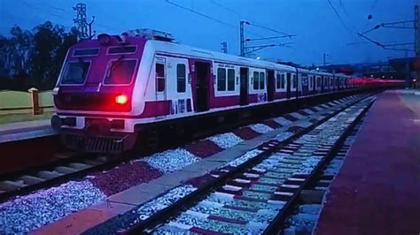 Hyderabad Local Train 的图像结果