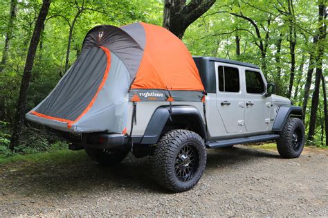 Rightline Gear 4x4 Gladiator Truck Tent for 20-22 Jeep Gladiator JT Truck Tent with Airbedz ...