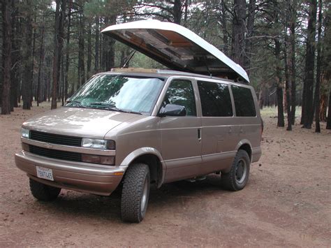 2001 Astro Van