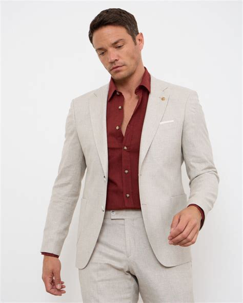 Casual Suit 的图像结果