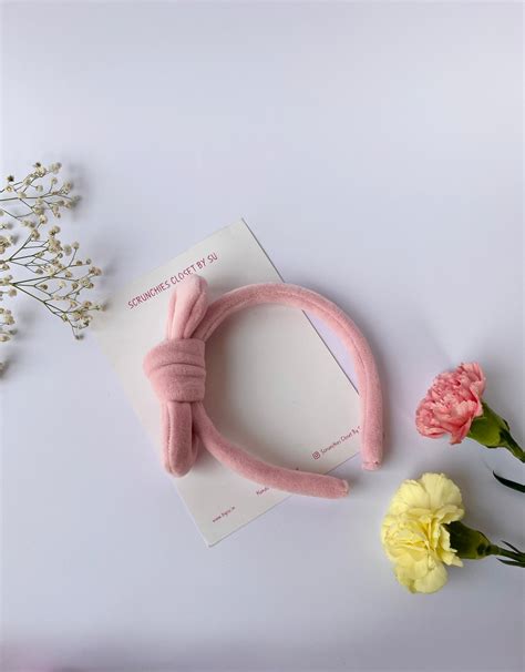 Baby Pink Velvet Bow Hairband – Scrunchies Closet By Su