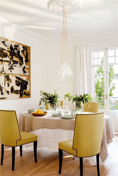 Cómo combinar el color mostaza en decoración