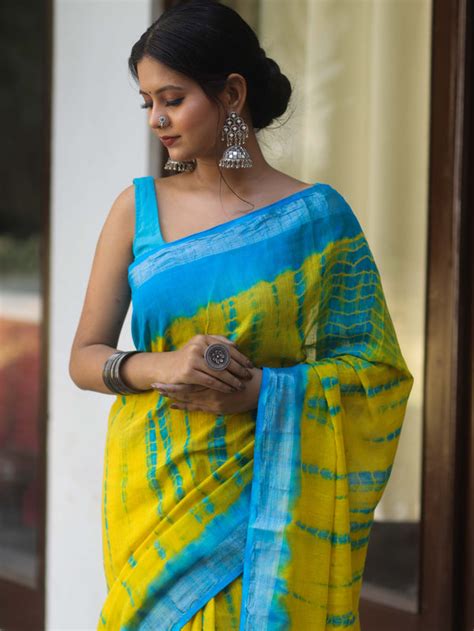 Buy Yellow Sarees Online at Banarasee