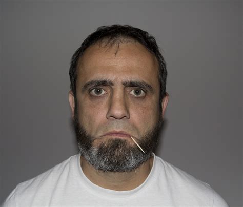 Style Your Beard Without a Mustache - Trending Styles