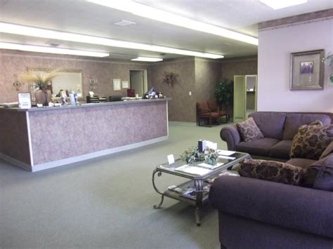 Whispering Pines Funeral Home, Prineville