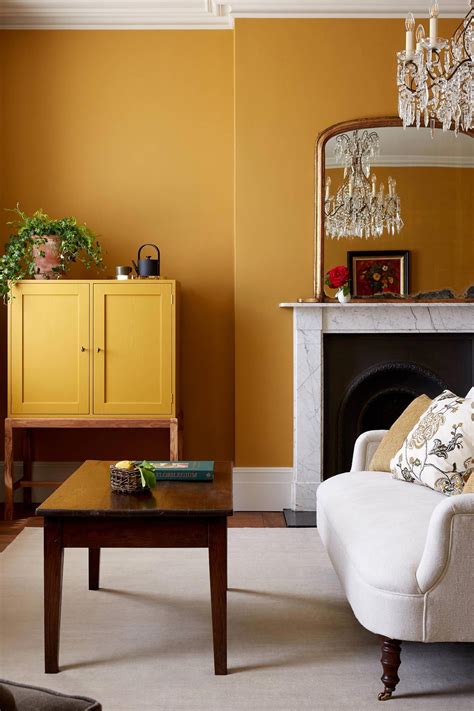 Using Yellow Paint Colors To Brighten Up Your Living Room - Paint Colors