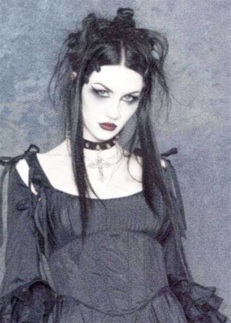 Pin by 🐇 on H A I R | Goth hair, Punk hair, Gothic hairstyles