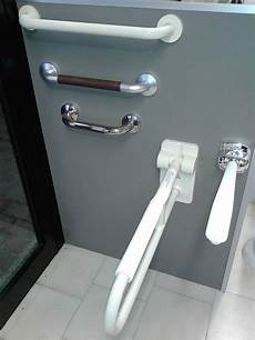maniglie bagno disabili ausili da bagno per anziani e disabili maniglie bagno disabili ausili da bagno per anziani e disabili