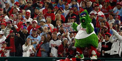 Why kinder, gentler Philadelphia sports fans are done with snowballs ...