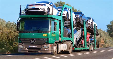 Mercedes Actros 2 from 2002 :: truckinfocus.com