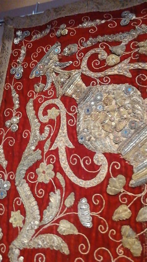 Spanish Embroidered Gold Silver Armorial Hanging Amphora Count 70'high ...