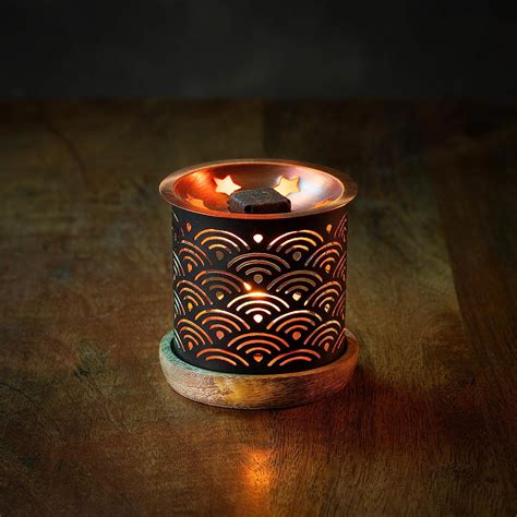 Buy Dukhni Oud Bakhoor Variety Box with Rainbow Burner & Oud Al Abyad ...