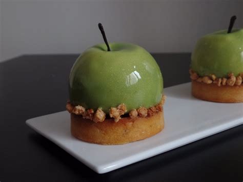 Une création originale et surprenante, une recette de tartelette pomme ...