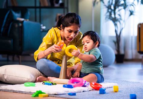 Daycare vs Nanny: Choosing the Best Childcare in Wimbledon